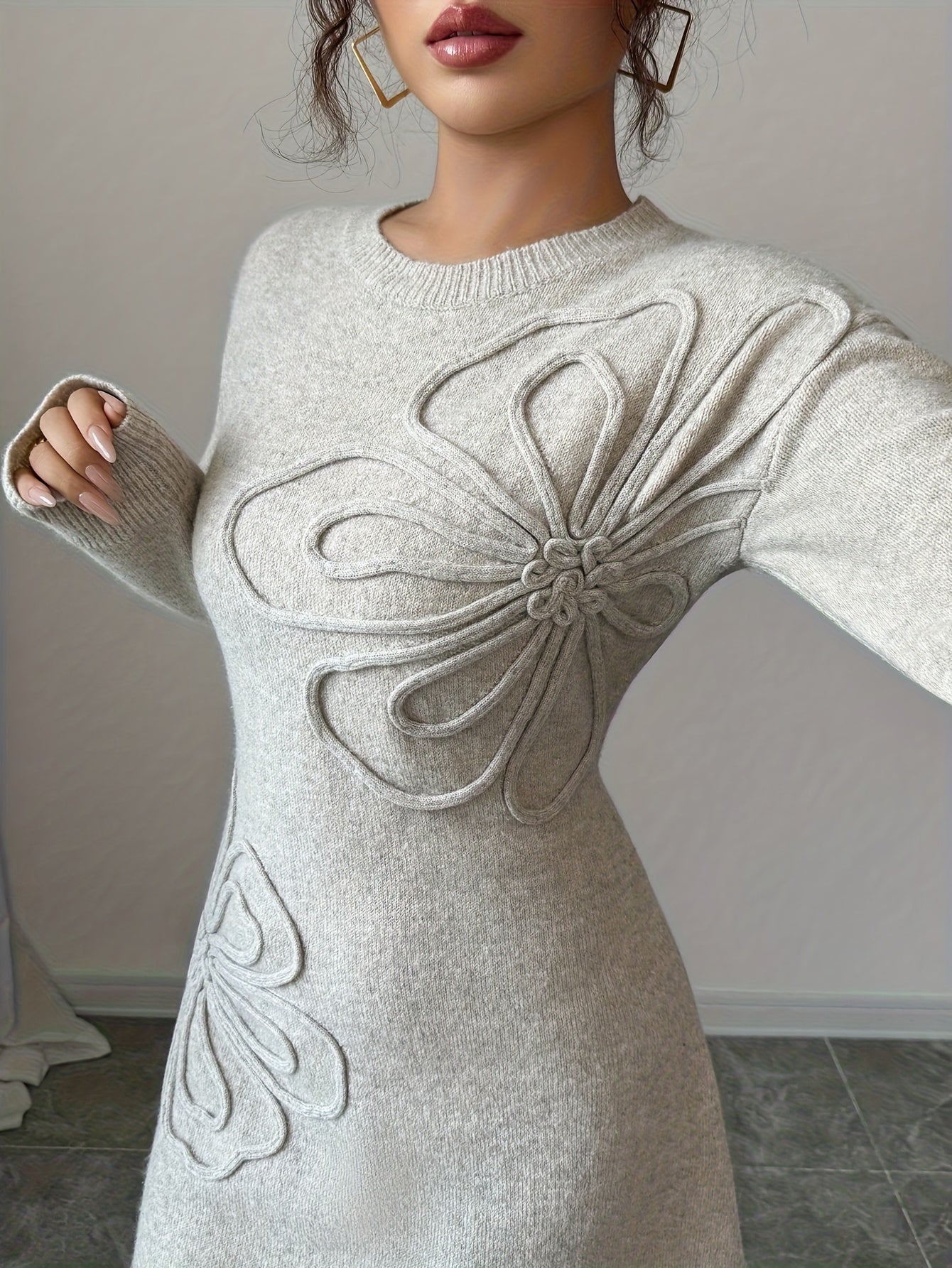 SOPHIA & ROSE | Floral Embellished Long Sleeve Midi Dress