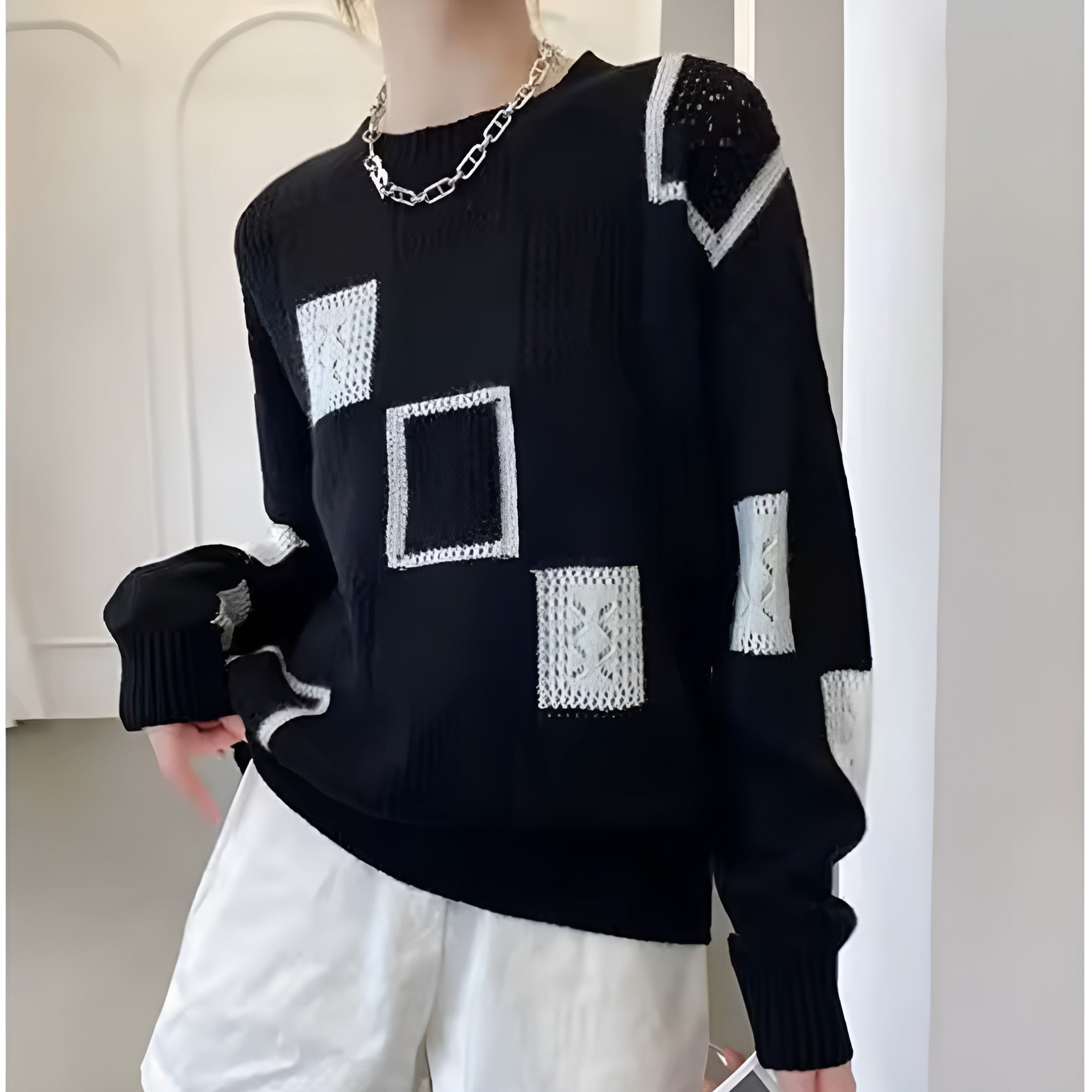 Ava | Flattering Timeless Pullover