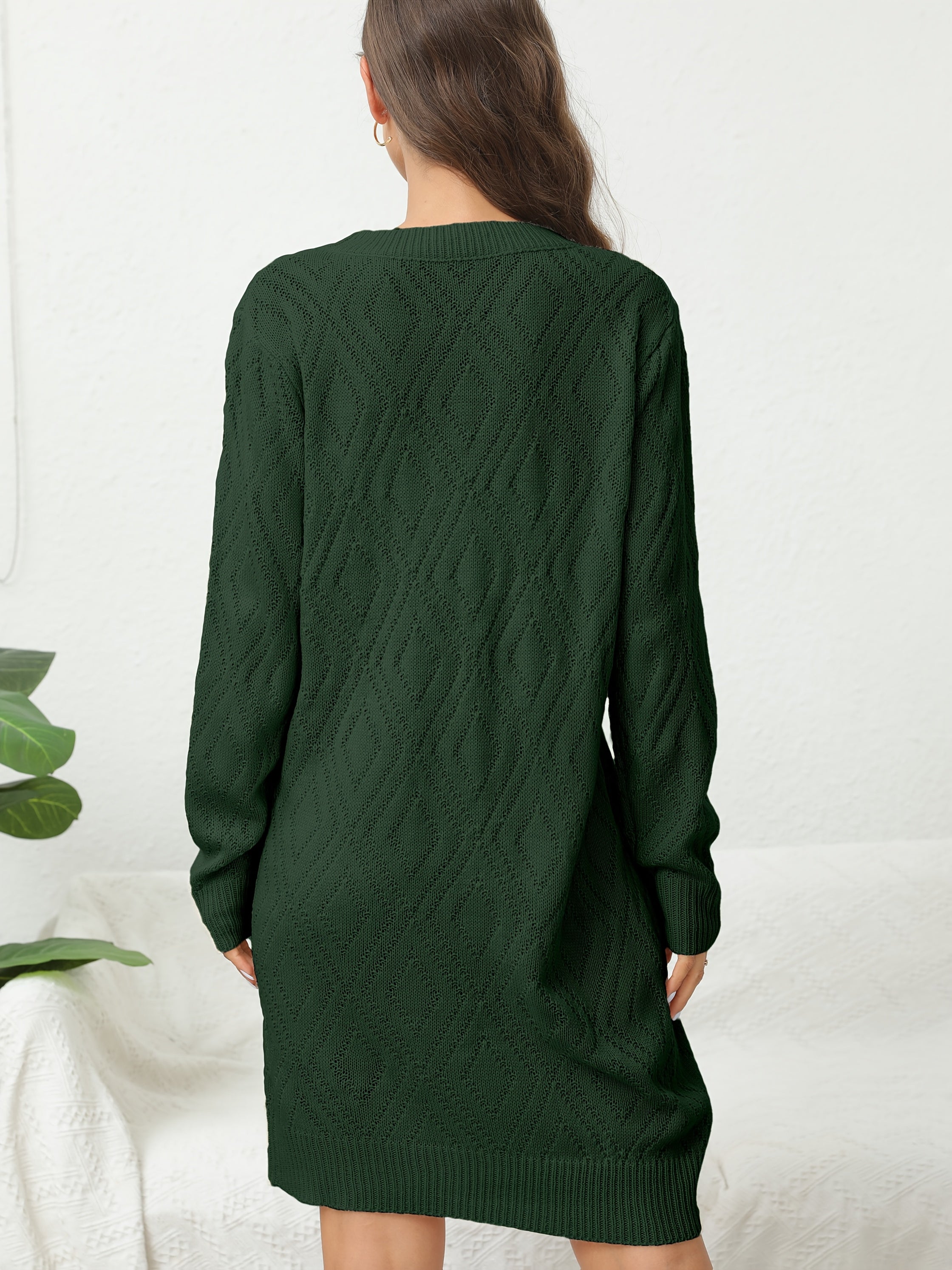 SOPHIA & ROSE | Classic Diamond‑Pattern Knit Midi Dress