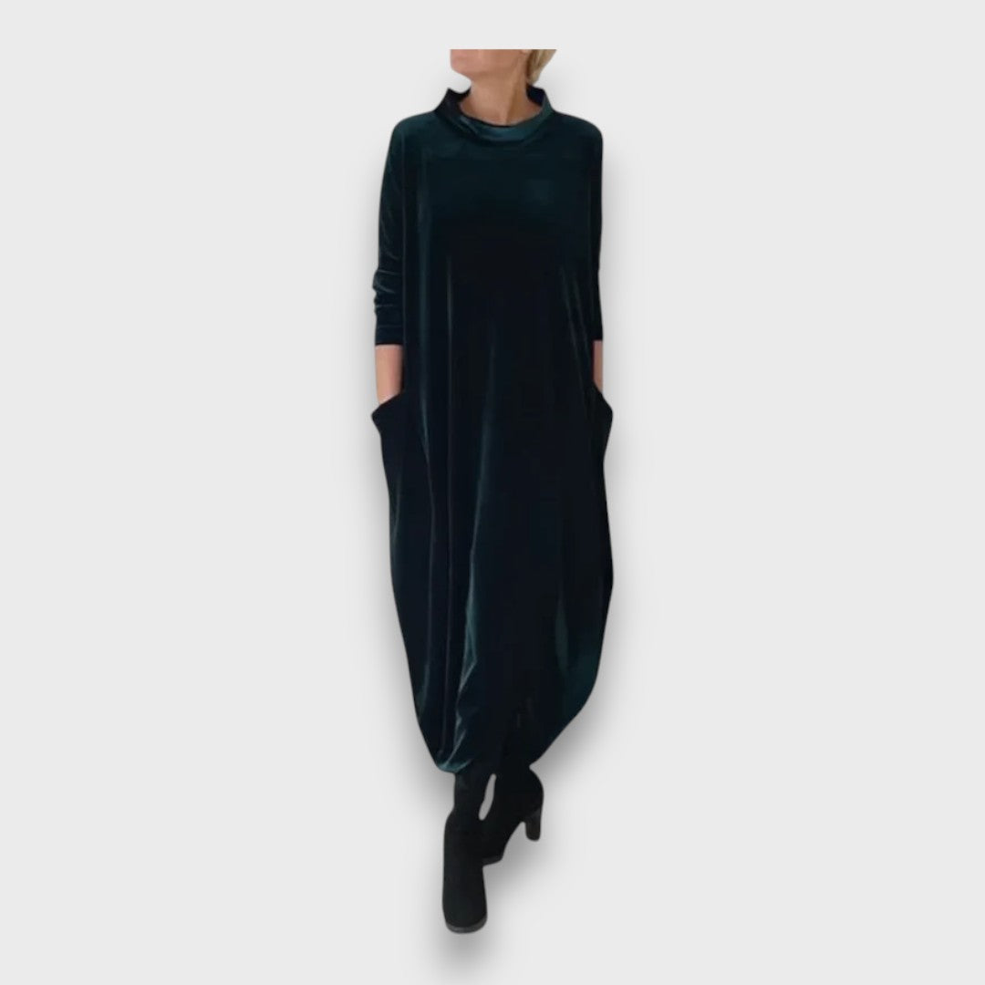 Éloura - Velvet Elegant Maxi Dress