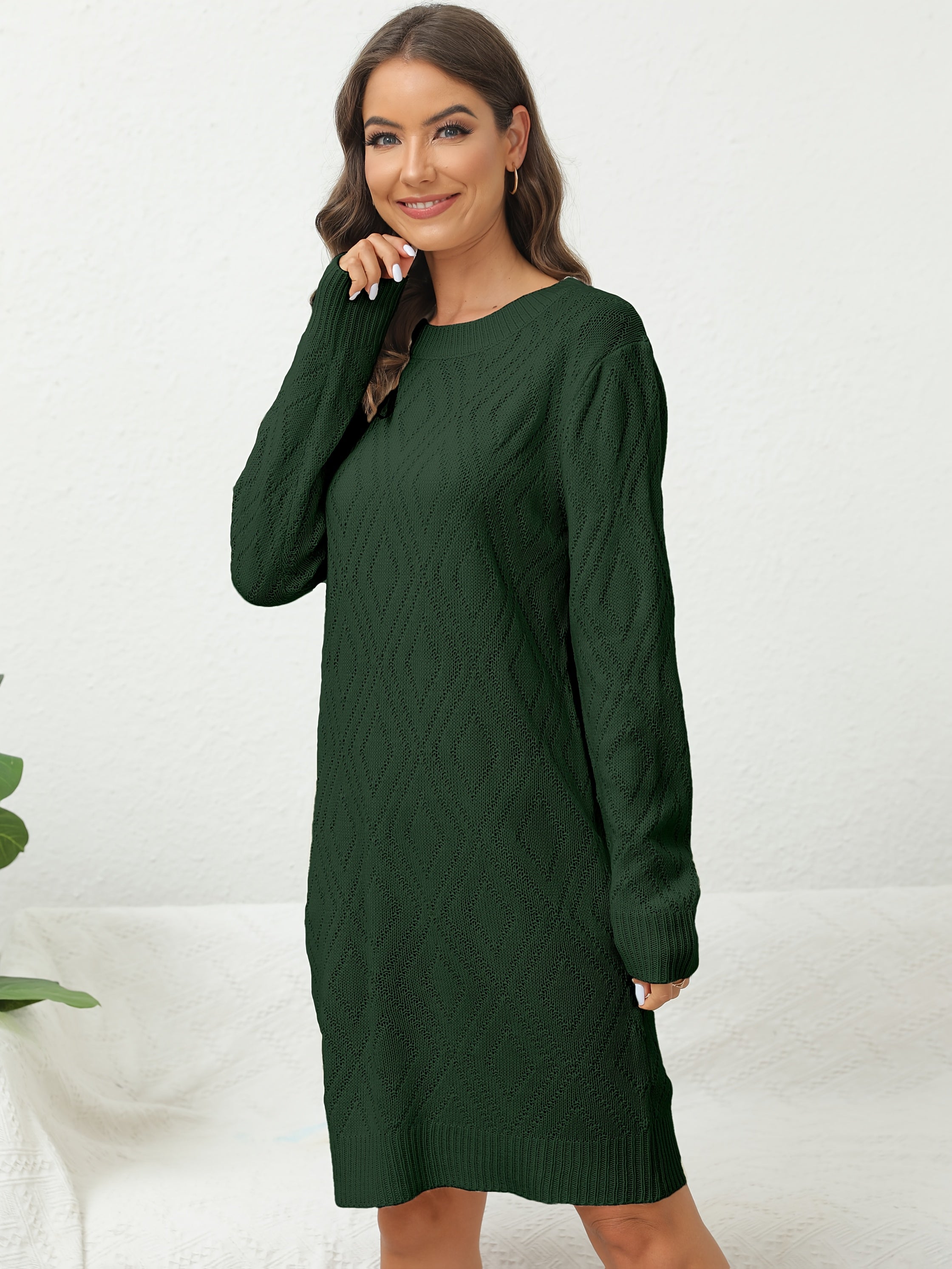 SOPHIA & ROSE | Classic Diamond‑Pattern Knit Midi Dress