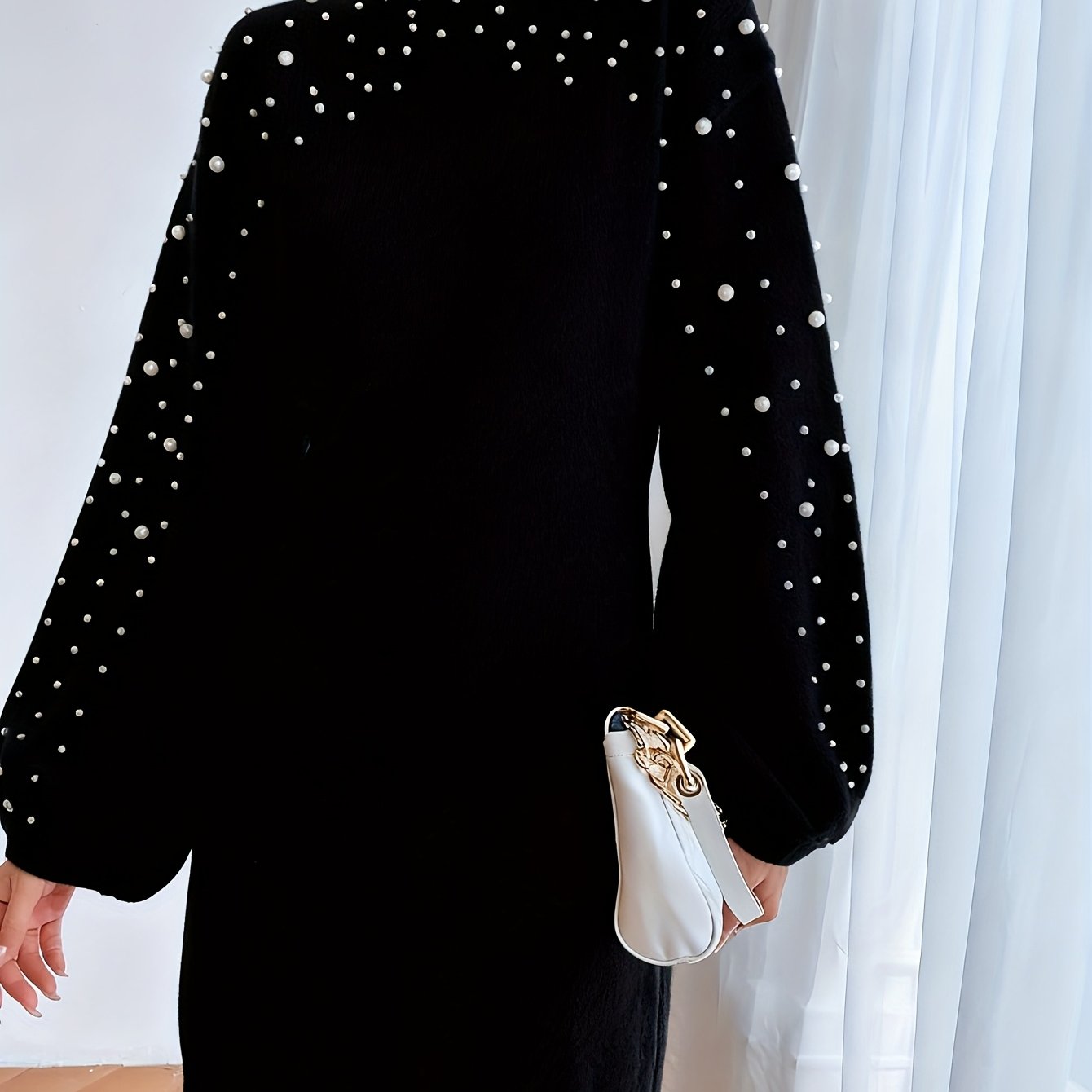 SOPHIA & ROSE | Soft Knit Long-Sleeve Midi Dress