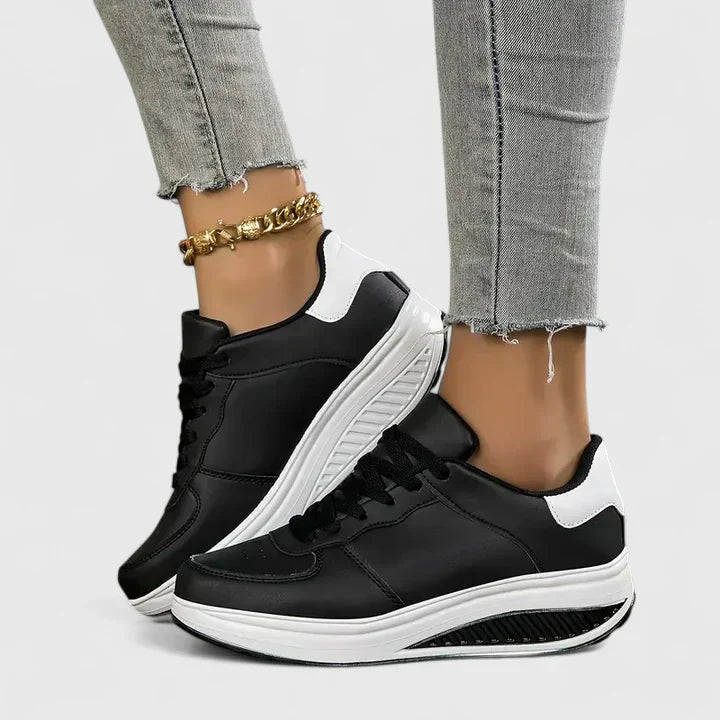 Carmeliyah | Sneakers