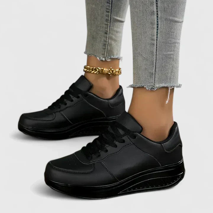 Carmeliyah | Sneakers